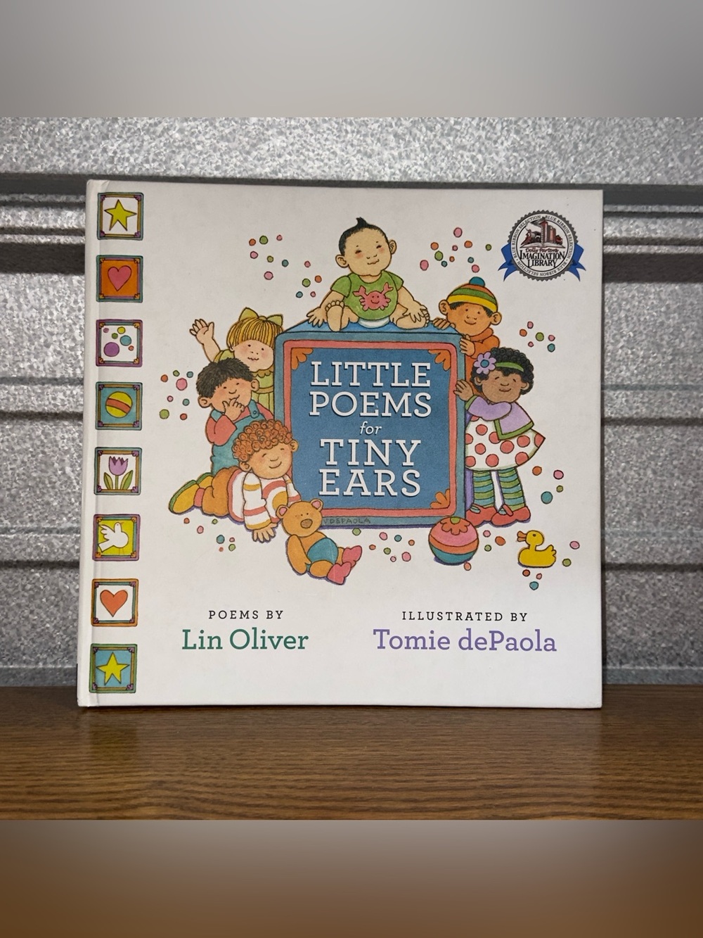 Little Poems for Tiny Ears Hardcover by Lin Oliver Illustrations Tomie DePaola